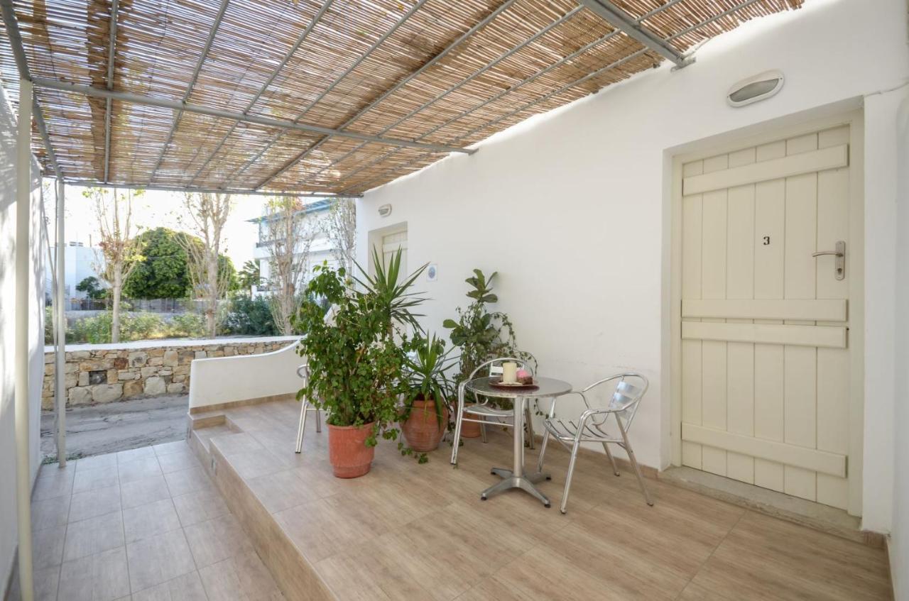 Depis Apartments & Suites Naxos City Extérieur photo
