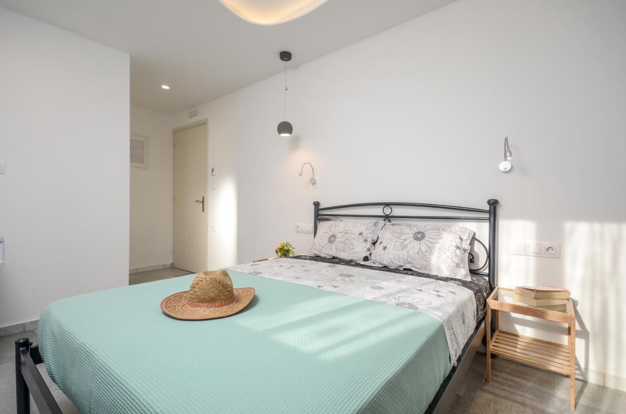 Depis Apartments & Suites Naxos City Extérieur photo